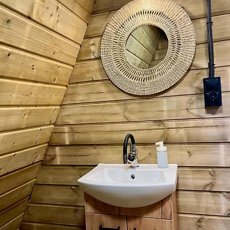 Camping Metropolis Campglamping