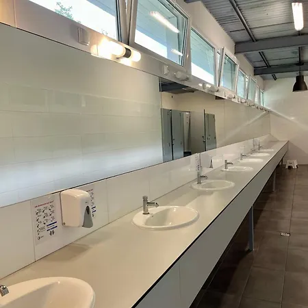 Camping Metropolis Campglamping